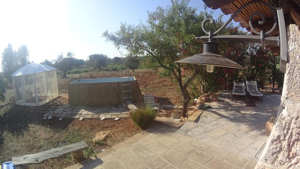 منزل الضيف أليستي  في Trullo Contrada Stracca المظهر الخارجي الصورة