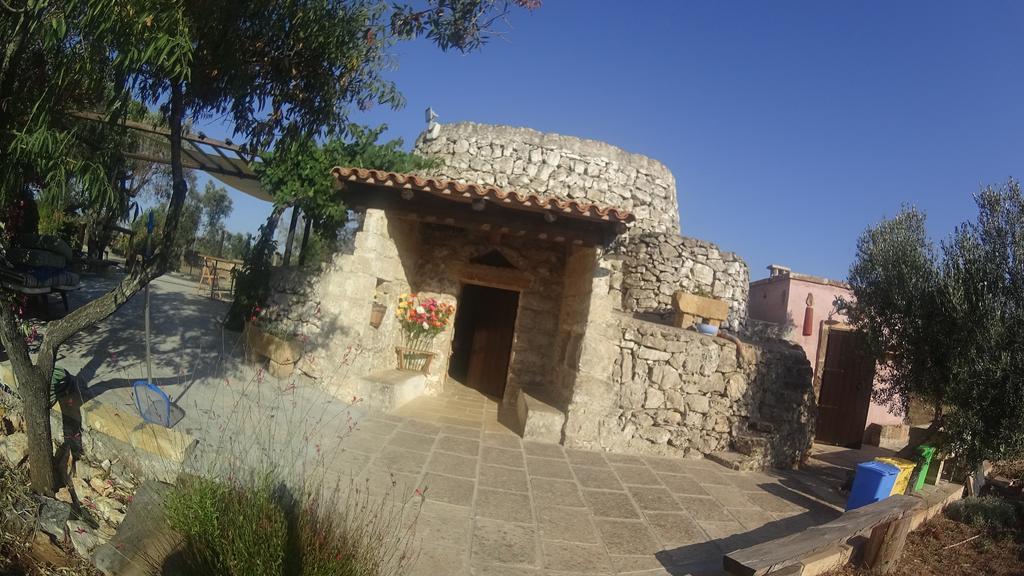منزل الضيف أليستي  في Trullo Contrada Stracca المظهر الخارجي الصورة